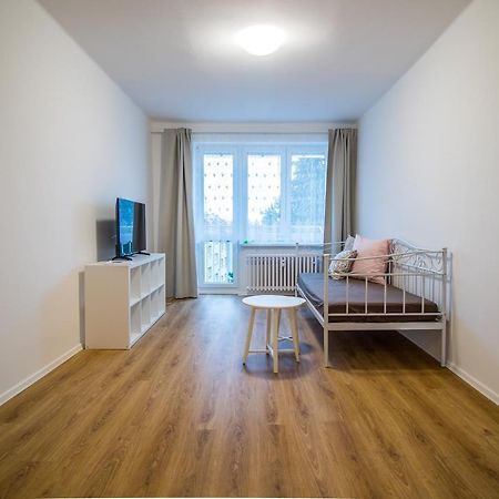 Apartman V Bytovem Dome Turnov Leilighet Eksteriør bilde