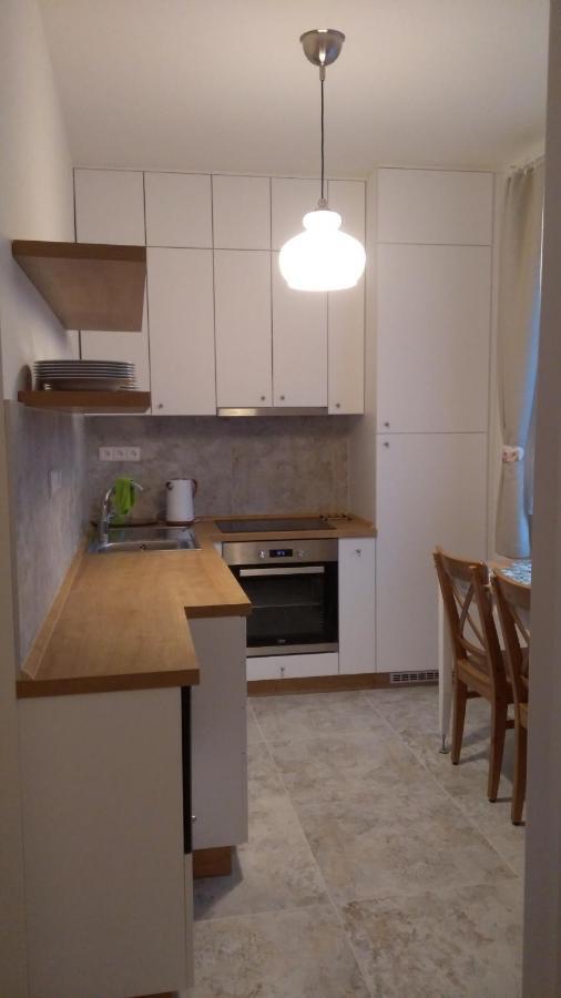 Apartman V Bytovem Dome Turnov Leilighet Eksteriør bilde