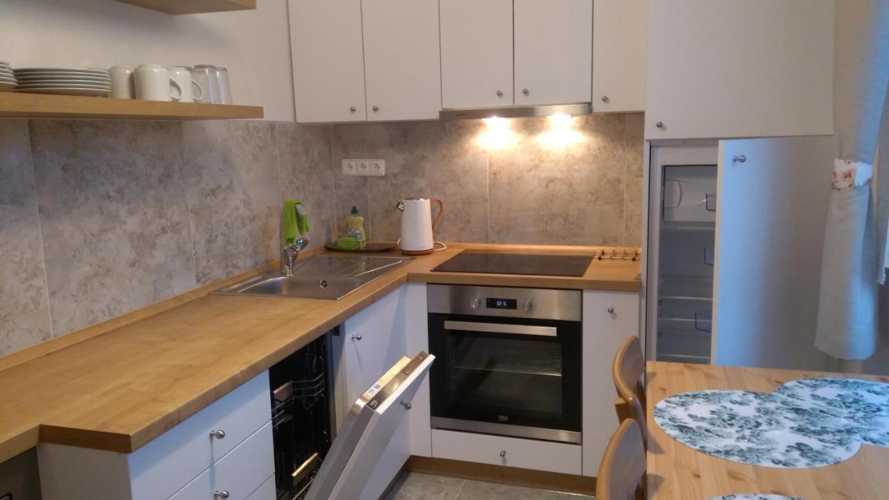 Apartman V Bytovem Dome Turnov Leilighet Eksteriør bilde