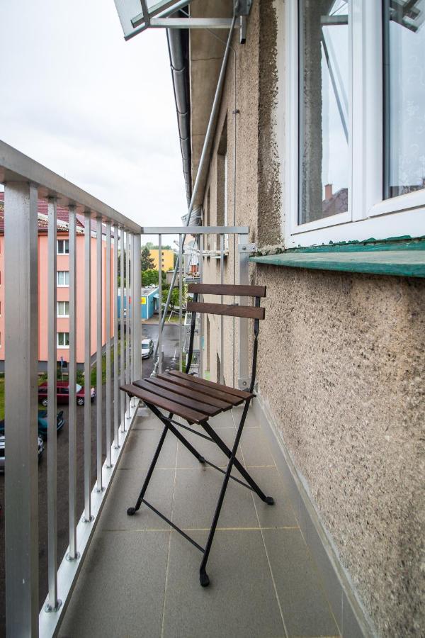 Apartman V Bytovem Dome Turnov Leilighet Eksteriør bilde
