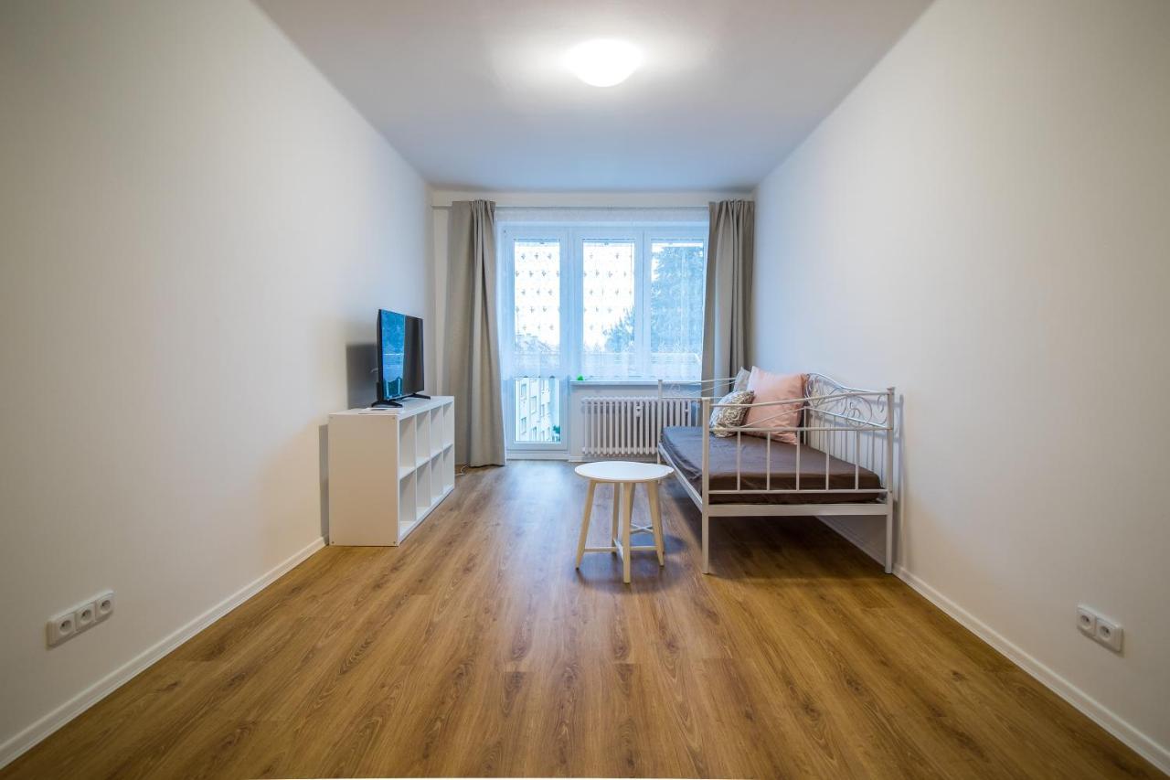 Apartman V Bytovem Dome Turnov Leilighet Eksteriør bilde